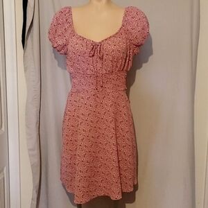 Sweet heart neckline lightweight dress